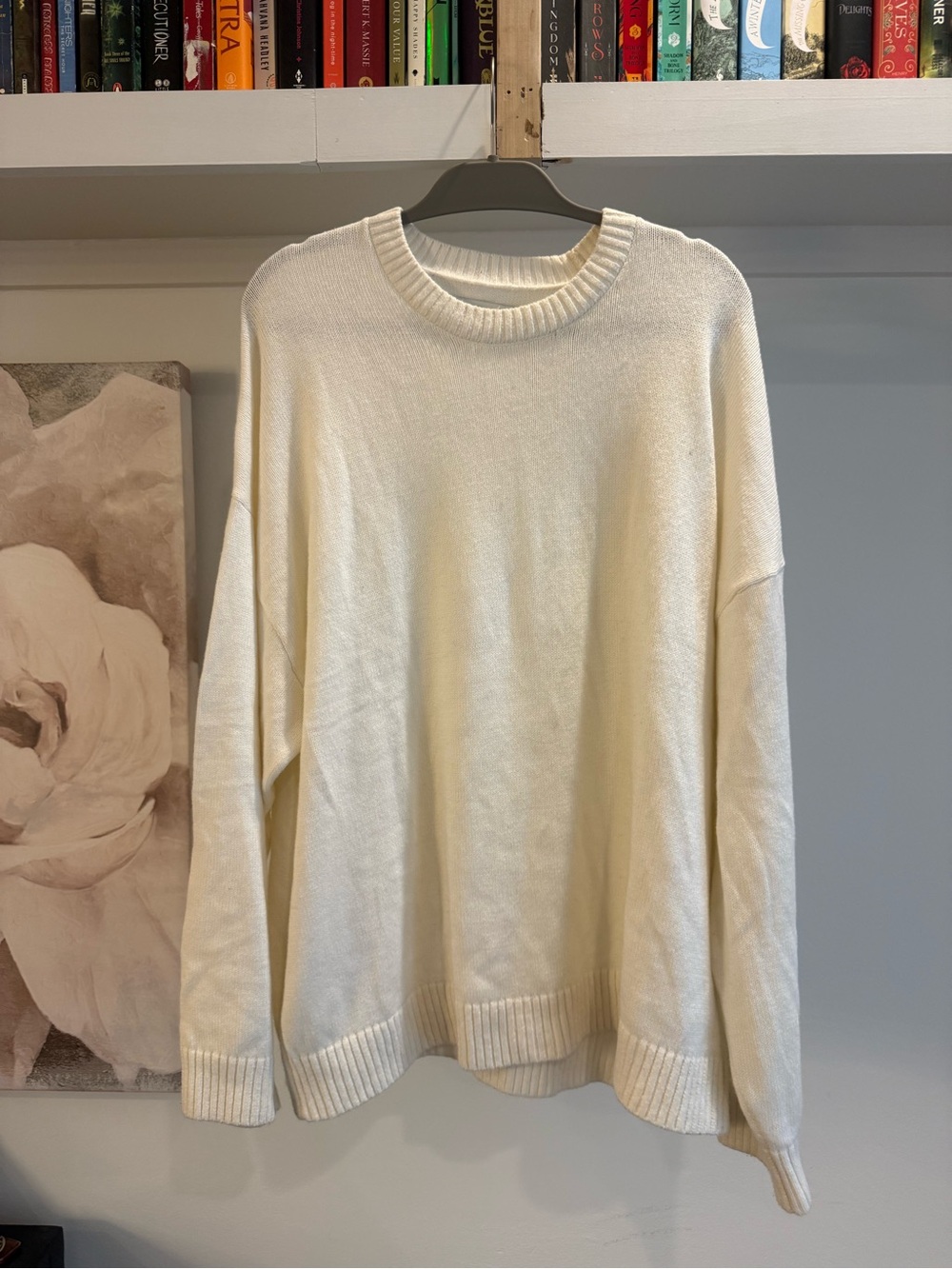 Hollister Men's Crewneck Sweater - Cream